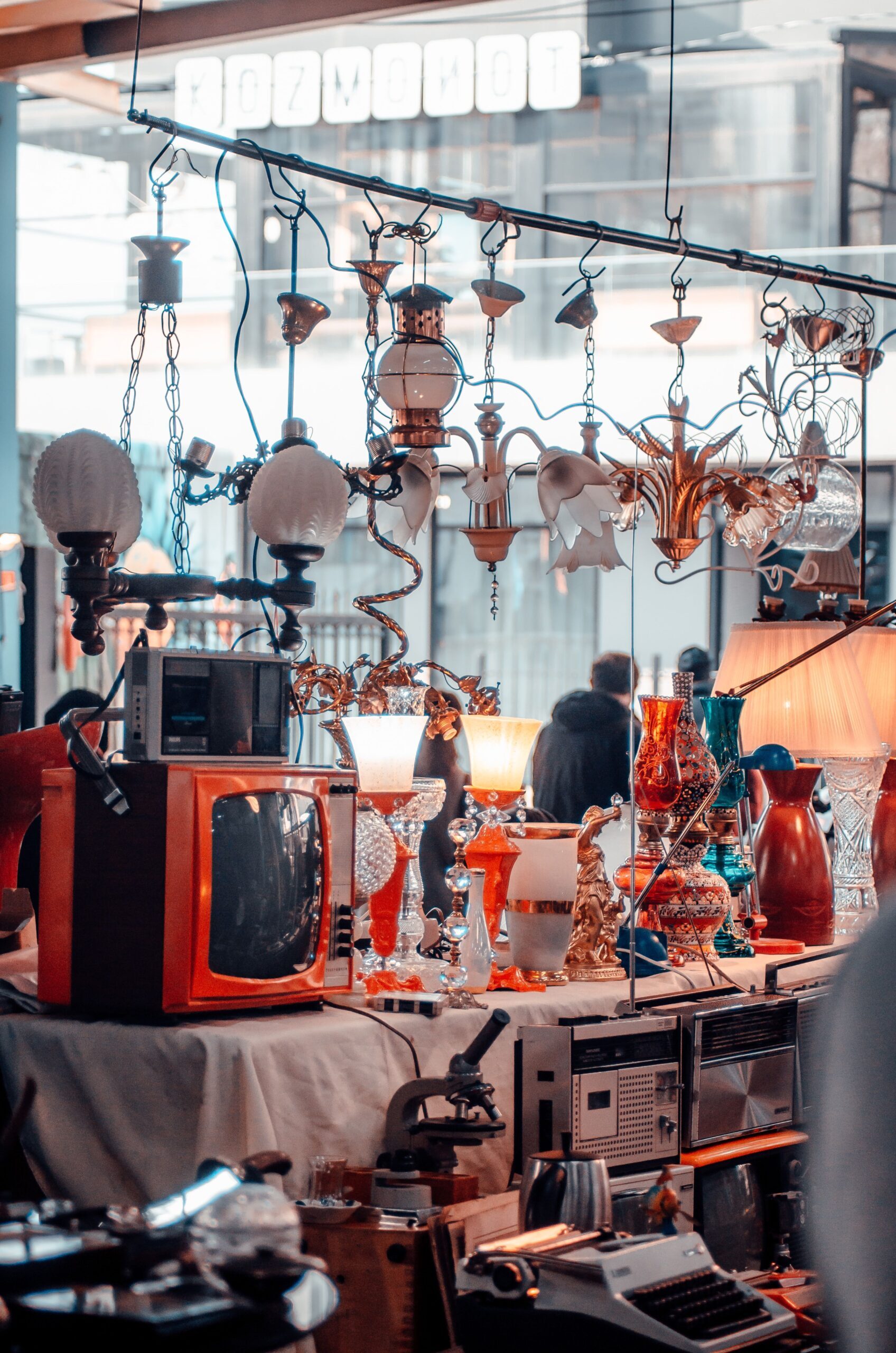 Industrial Plastic Coils 1 A vibrant vintage store in Istanbul featuring retro electronics and eclectic decor items.